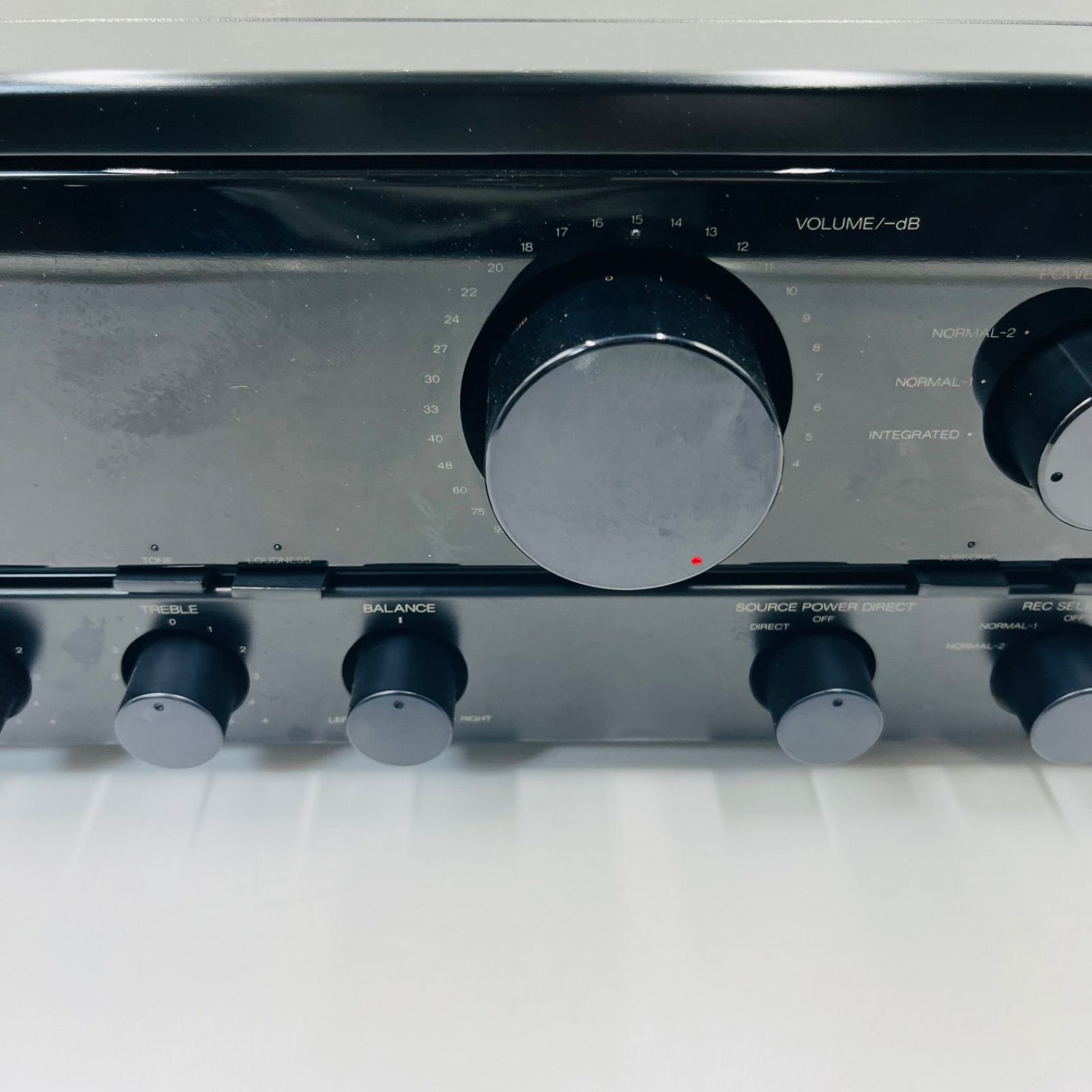 ジャンク品】SANSUI/INTEGRATED AMPLIFIER/AU-α607DR/通電のみ確認