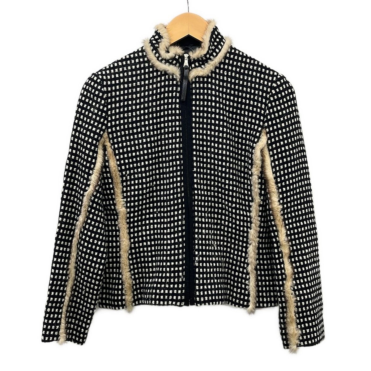 GIANFRANCO FERRE(ジャンフランコフェレ) ジャケット サイズ42 M レディース美品 - 黒×白×マルチ 長袖/ジップアップ/冬