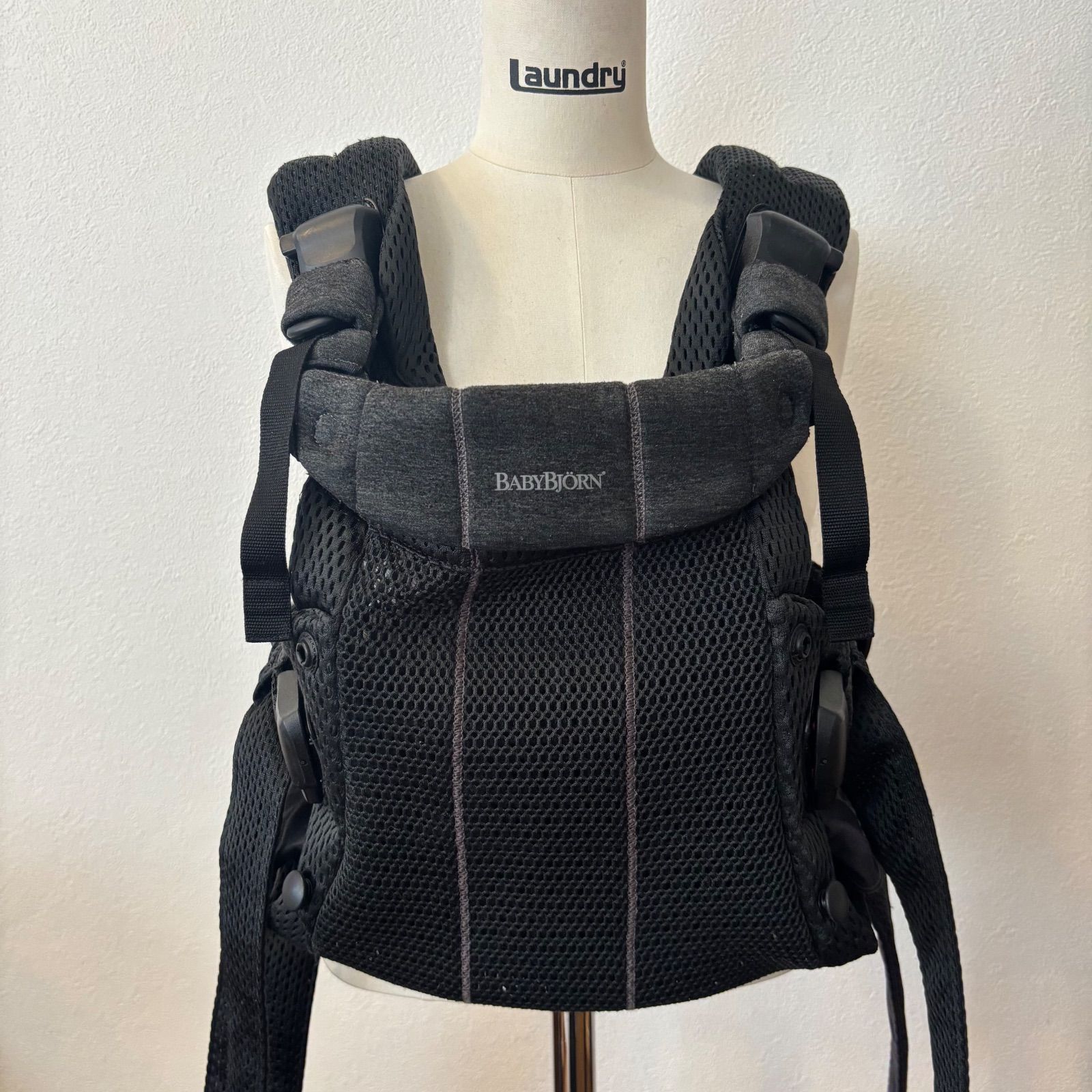 ベビービョルン ハーモニー BABYBJORN 抱っこ紐 ブラック - メルカリ