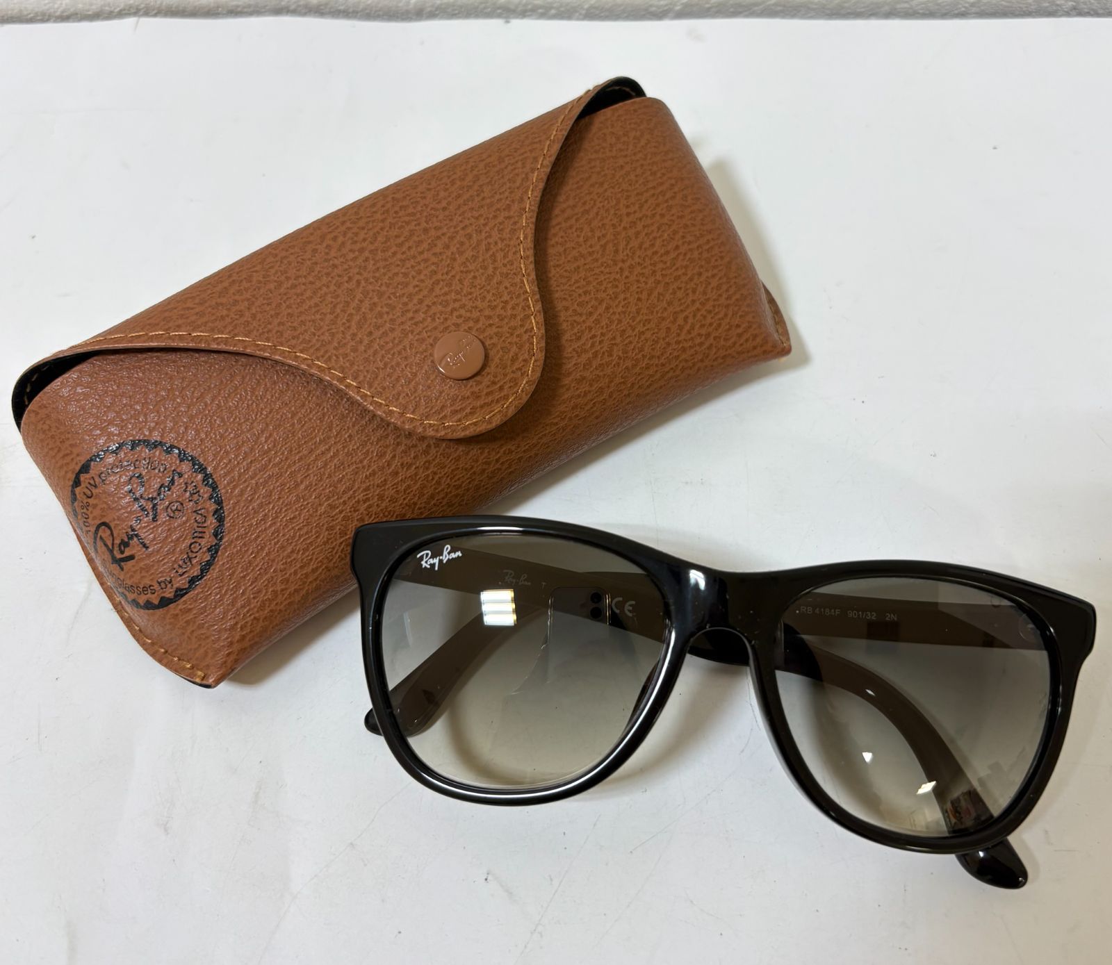 【33144】RayBan サングラス 901/32 レイバンサングラス 黒サングラス ブラックサングラス 中古品 現状品