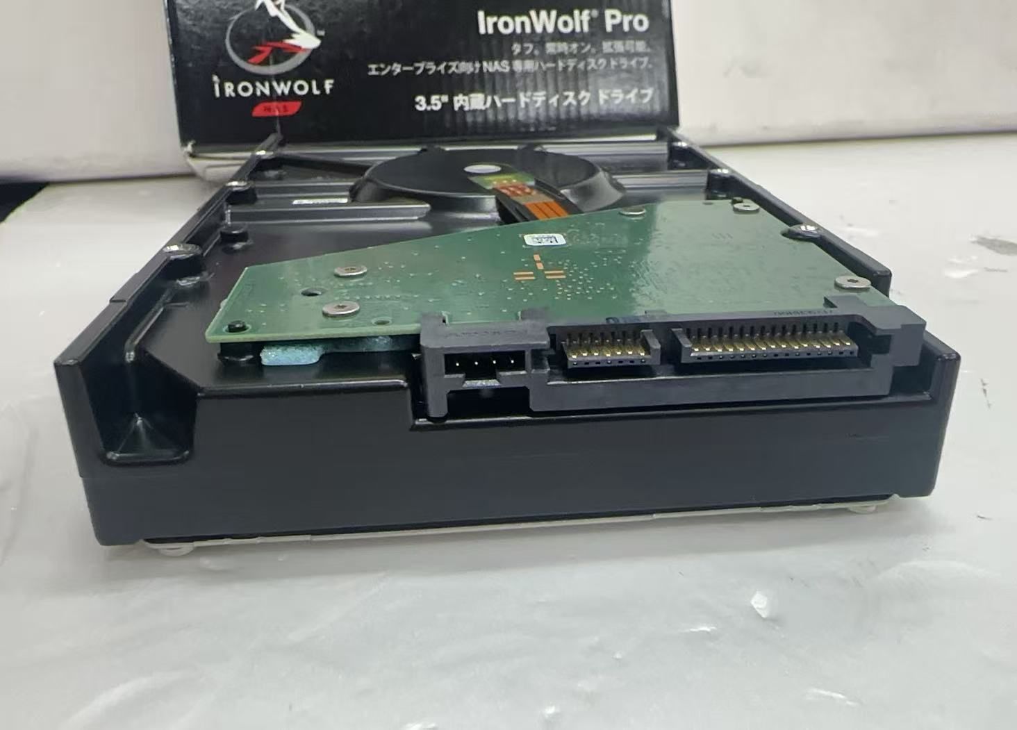 ジャンク HDD 8TB Seagate ST8000VN004 Seagate ST8000VN004 8TB NAS HDD ジャンク - メルカリ