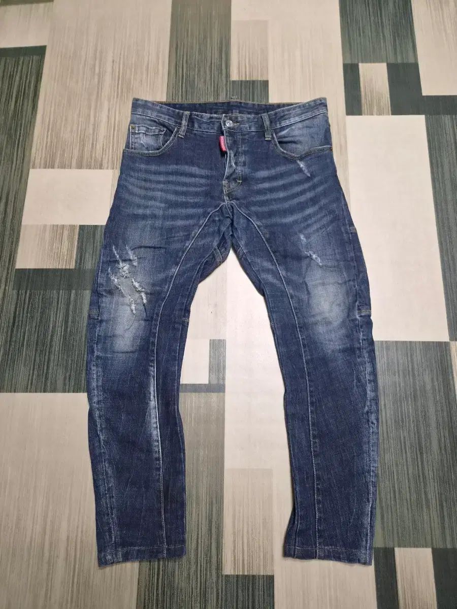 DSQUARED2 メンズ デニム 33