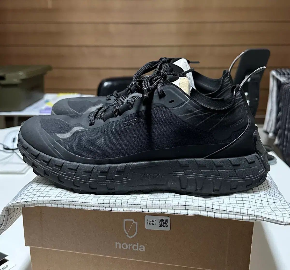 Norda ノダ 001 STEALTH(ステルス) ブラック US9(270) 出品