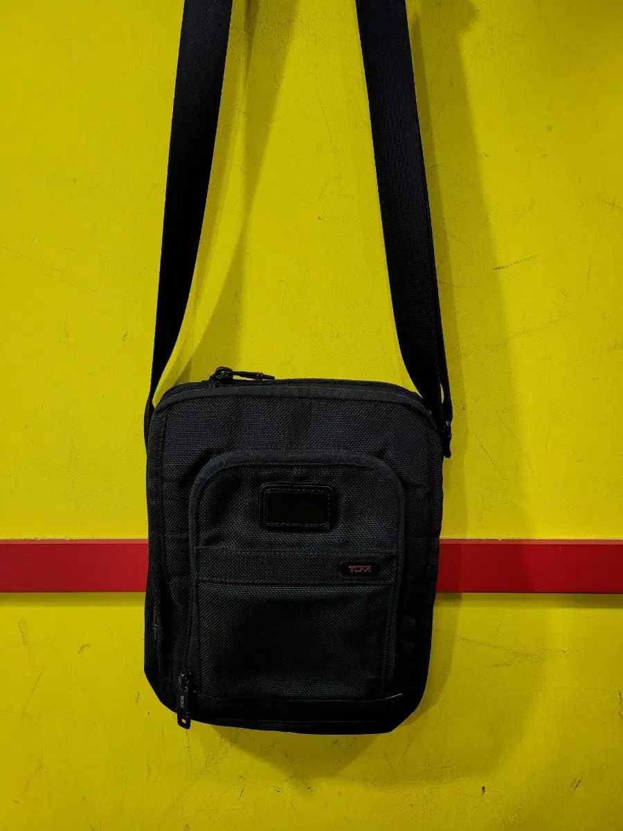 正規品 トゥミ TUMI ミニ クロスバッグ