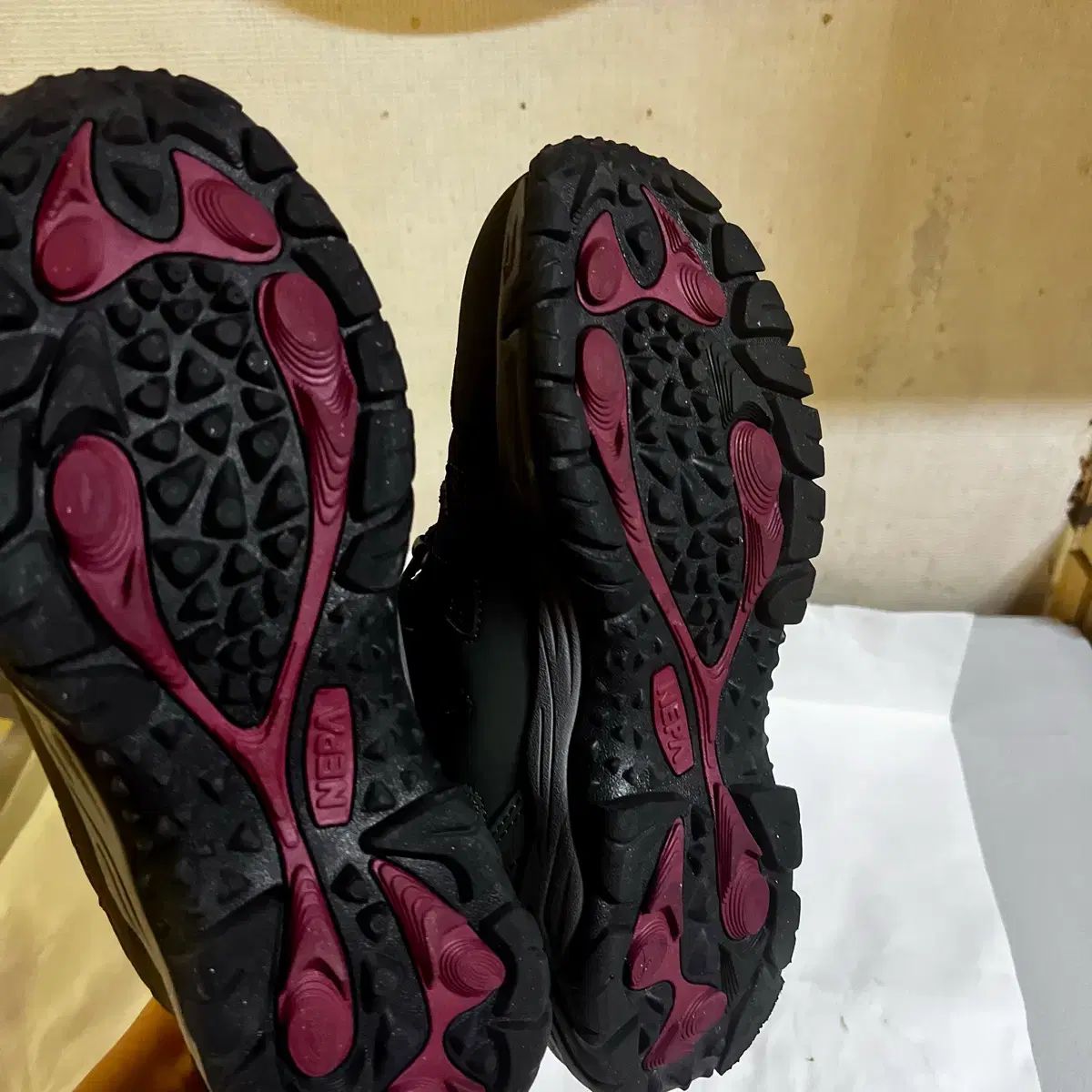 260 NEPA セイフティー 安全靴