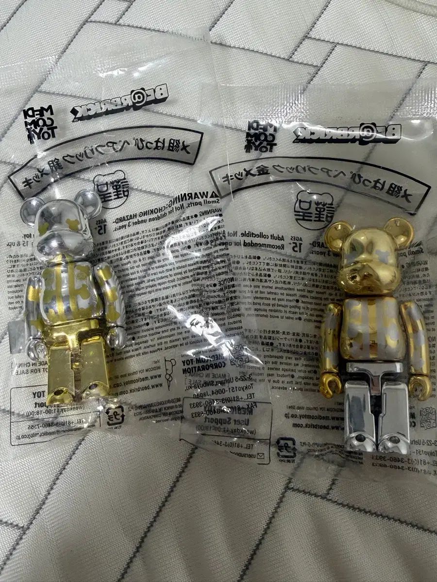 BE@RBRICK(ベアブリック) メゾハピ 金/銀 クロム