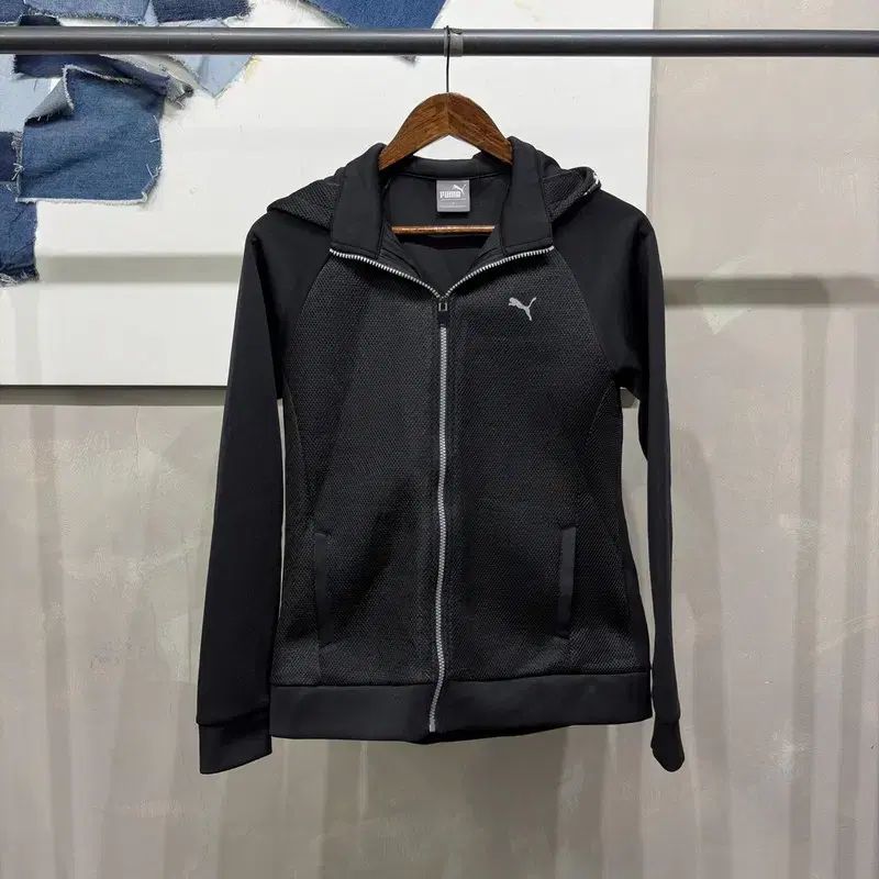 (95) プーマ PUMA カジュアル スポーツ メッシュ 機能性 フードジップアップ ジャケット