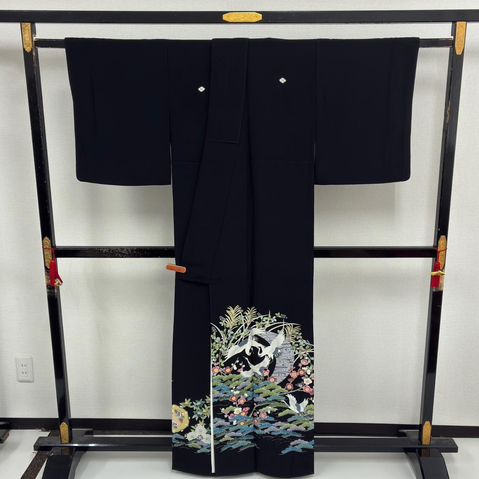 黒留袖 作家物 友禅 鶴 美しい花草 比翼 袷 着物 MK-8990 - メルカリ