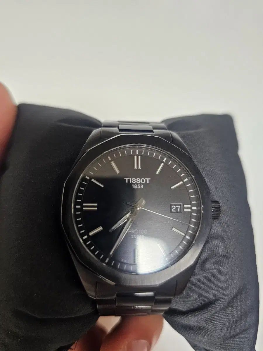 TISSOT ティソ PRC100ソーラー時計 出品