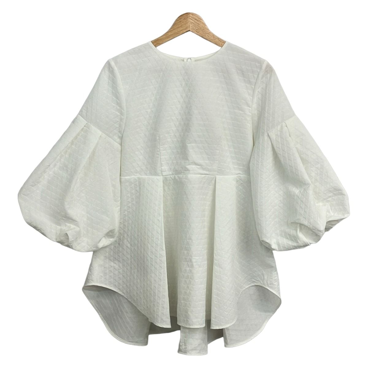 LE PHIL(ルフィル) チュニック サイズF レディース美品 - 白 クルーネック/七分袖