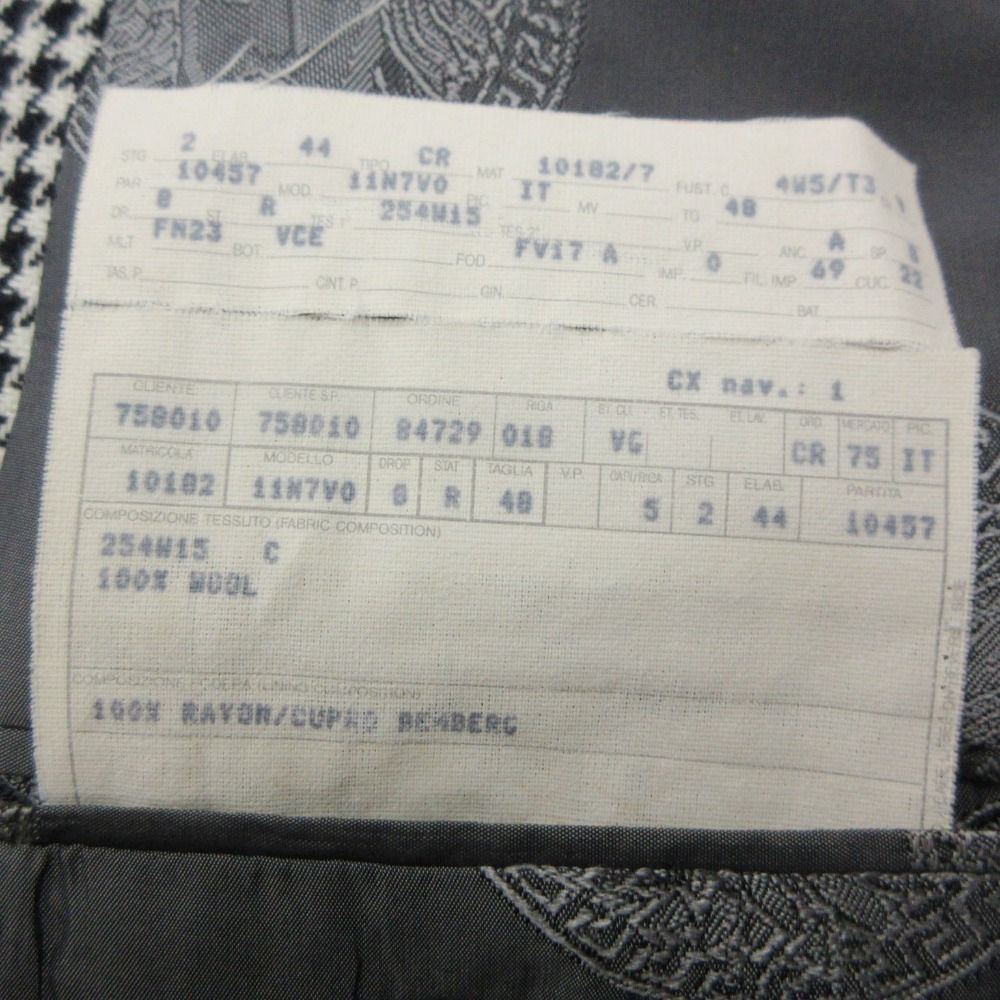 Vintage Gianni Versace ジャンニ・ヴェルサーチ テーラードジャケット 3B ブレザー ウール 裏地メデューサ柄 千鳥柄 イタリア製 上着 ホワイト 48 メンズ 【中古】 Vintage Gianni Versace ジャンニ・ヴェルサーチ テーラードジャケット 3B ブレザー ウール 裏地メデューサ柄 千鳥柄 イタリア製 上着 ホワイト 48 メンズ 【中古】
