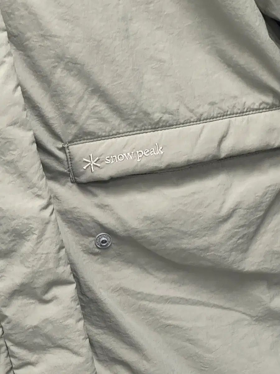 Snow Peak(スノーピーク) 正規品 / ユニセックス / 最新バージョン ダウン アウター ジャケット Snow Peak(スノーピーク) 正規品 / ユニセックス / 最新バージョン ダウン アウター ジャケット