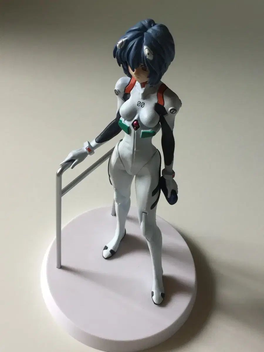 エヴァンゲリオン レイ フィギュア