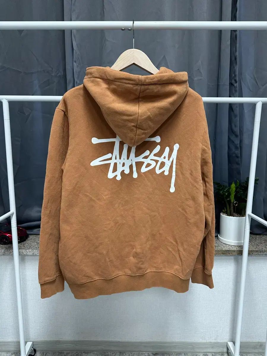 STUSSY ステューシー 正規品 / メンズ100 / シーグリ cignature(シグネチャー) ブラウン WHO Tシャツ