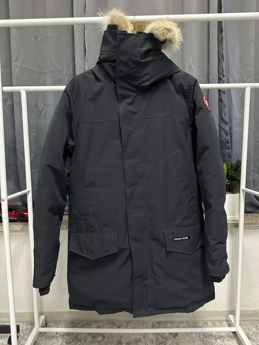Canada Goose(カナダグース) 正規品 / メンズ100 / ダウン ブラック アウター