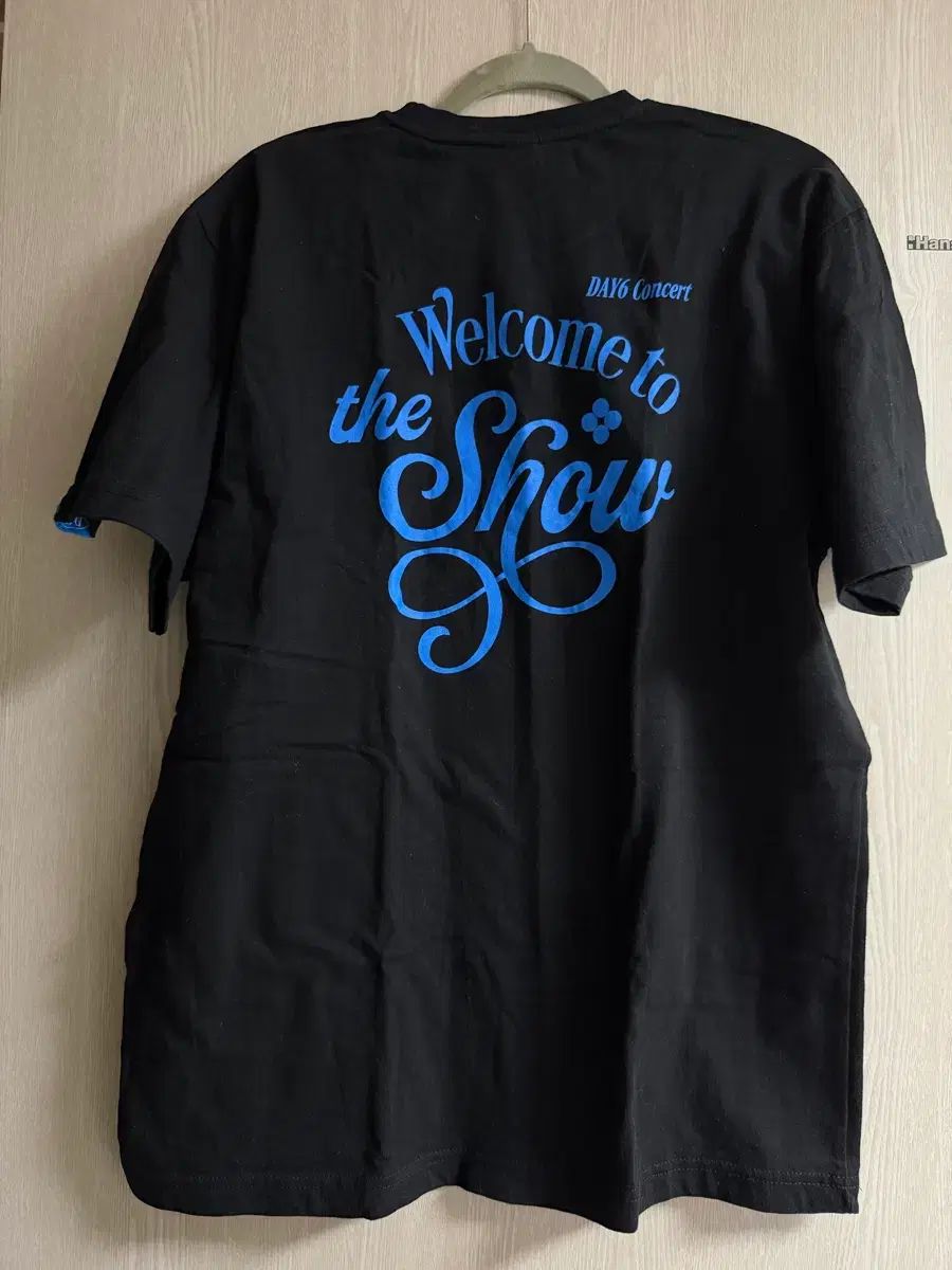 DAY6（デイシックス） 웰쇼 Tシャツ 服