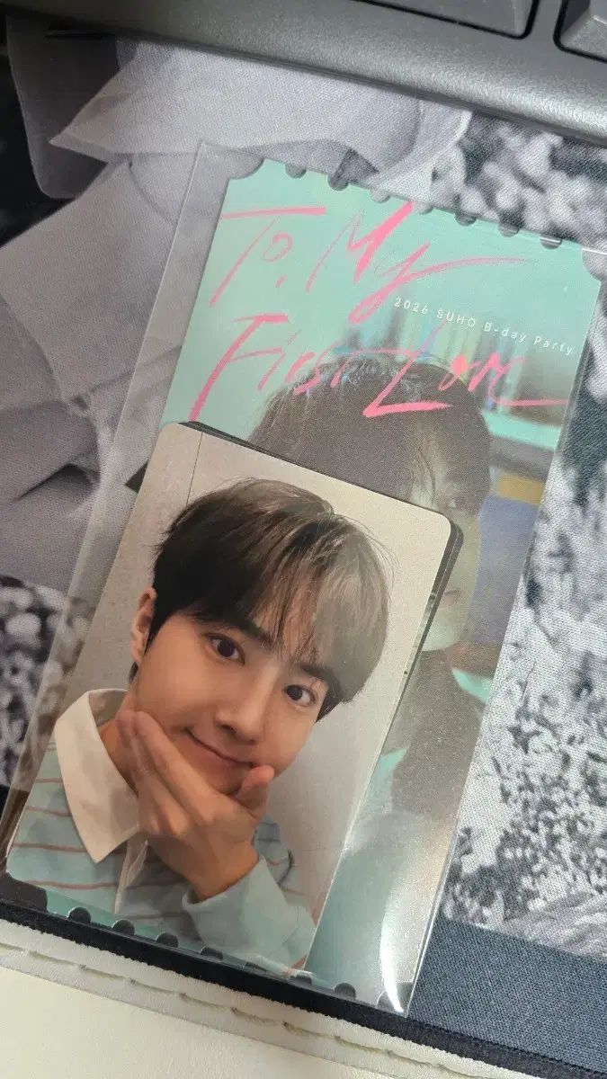 EXO スホ(SUHO・ジュンミョン) 誕生日パーティー 入場 トレカ