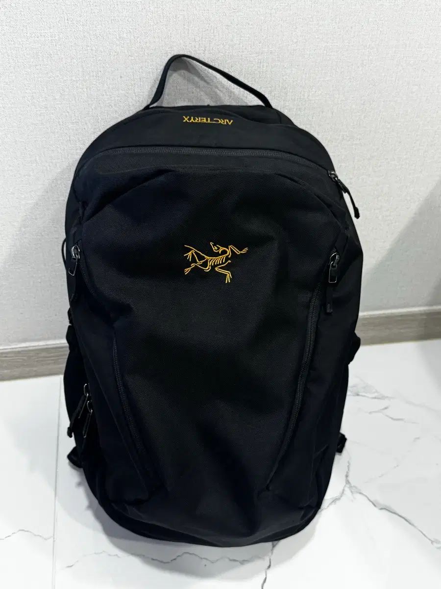 ARC'TERYX アークテリクス マンティス２ バックパック (ブラック)