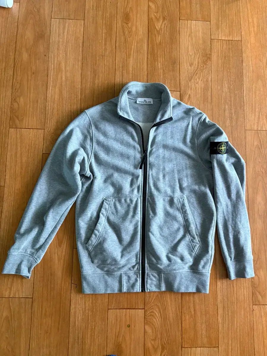 ストーンアイランド ジップアップ セット トップス L ボトムス S (正規品)