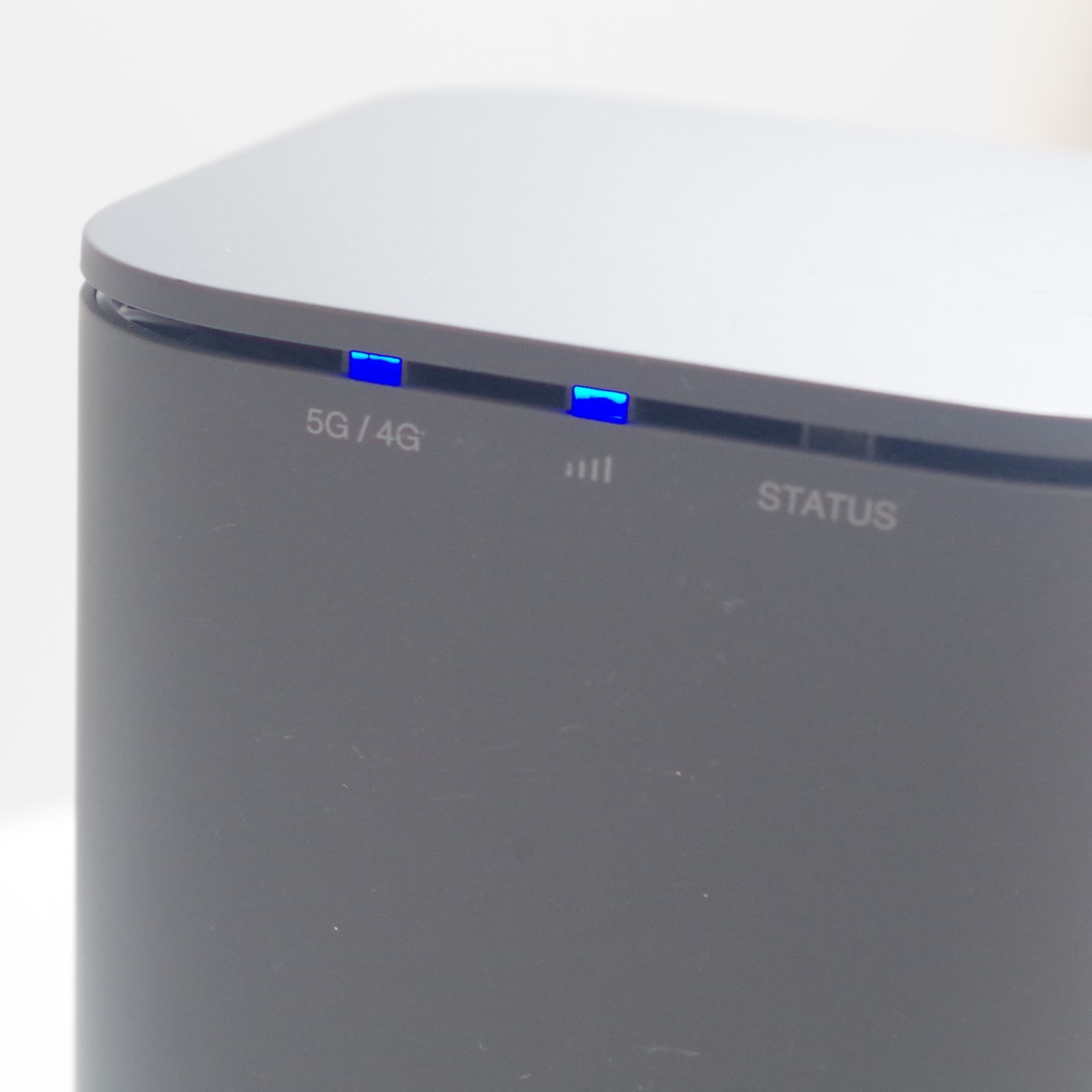 A6641 NTT ドコモ HR01 home 5G ルーター Wi-Fi 本体のみ (電源コード