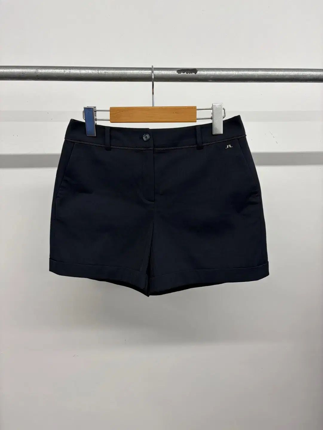 (27) レディース J.LINDEBERG(J.リンドバーグ) ゴルフ lovisa ショーツ ハーフパンツ
