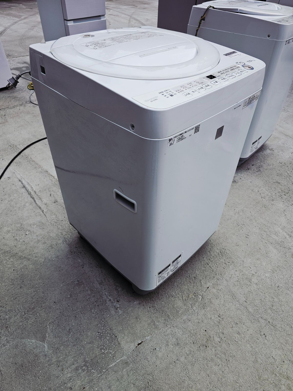 福岡市近郊送料無料】SHARP ES-G7E5-KW 洗濯機 7.0kg 2018年製 3ヶ月 福岡市近郊送料無料】SHARP ES-G7E5-KW 洗濯機 7.0kg 2018年製 3ヶ月