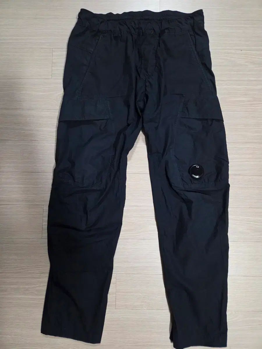 正規品/44 C.P. COMPANY シーピーカンパニー シグネチャー レンズ カーゴ パンツ