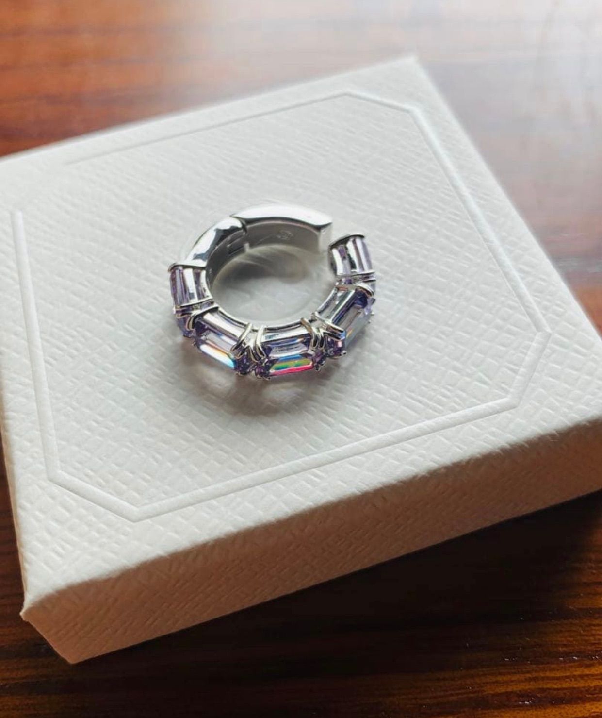ほぼ新品 片耳 スワロフスキー Swarovski Millenia イヤーカフ - メルカリ