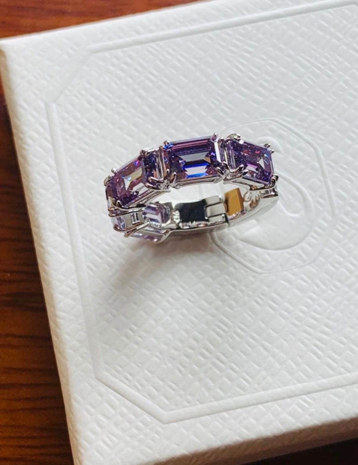 ほぼ新品 片耳 スワロフスキー Swarovski Millenia イヤーカフ - メルカリ