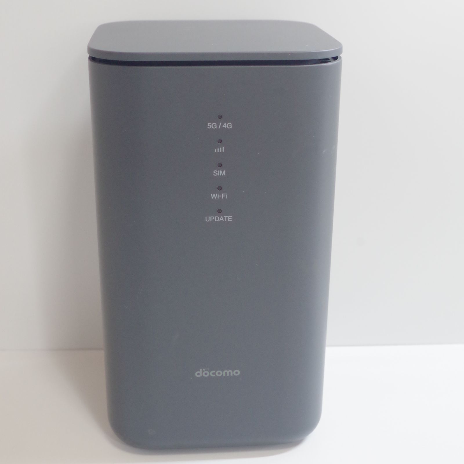 NTTドコモ HR02 home 5G ルーター (本体のみ) 中古 - メルカリ