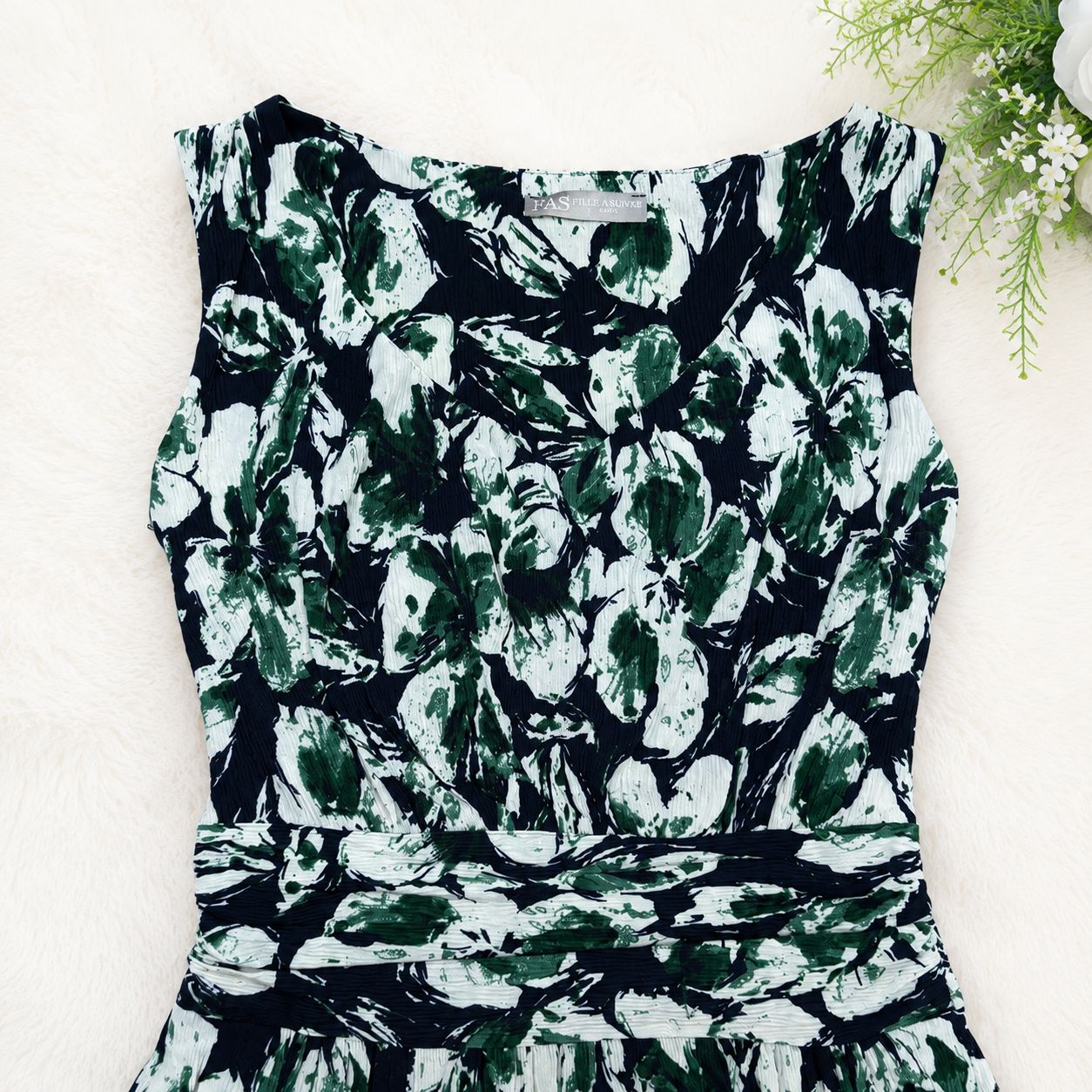 美品パリ発 FAS (Fille A Suivre)レース ワンピース フランス FAS FILLE A SUIVRE PARIS♡ フランス製 花柄ロングワンピース