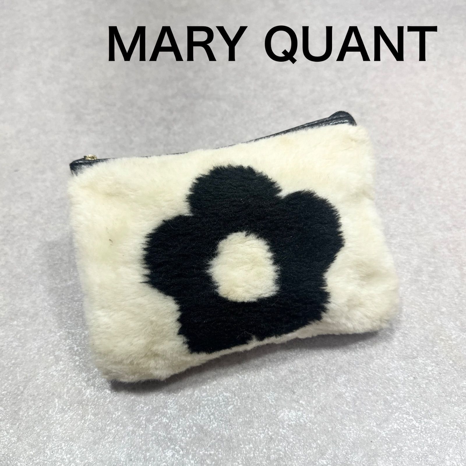 MARY QUANT マリークワント ポーチ 小物入れ ボア - メルカリ