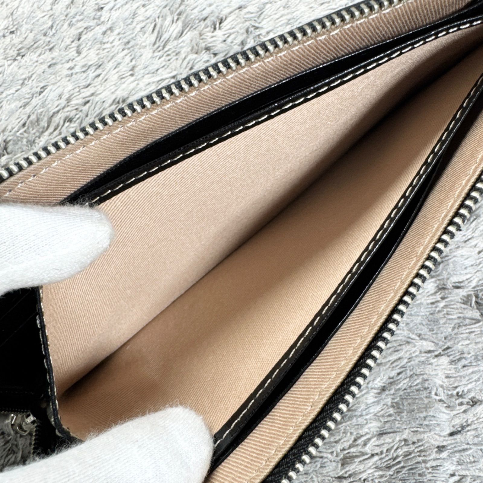 FU-SI FERNALLE フーシフェルナーレ 長財布 エナメル L字ファスナー 