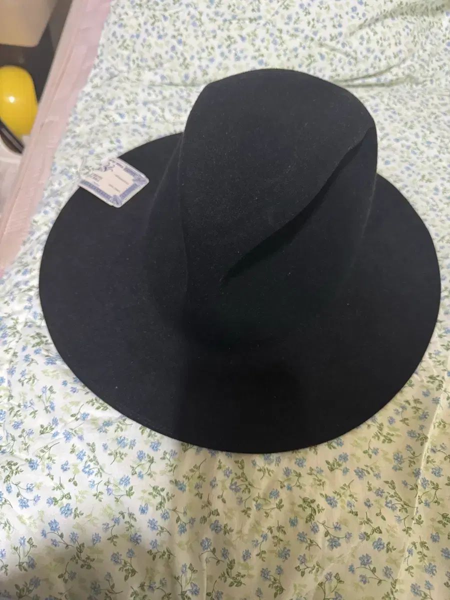 ドッグアンドコー FEDORA
