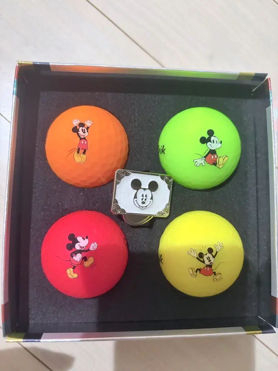 ゴルフボール ディズニー 新品 4個
