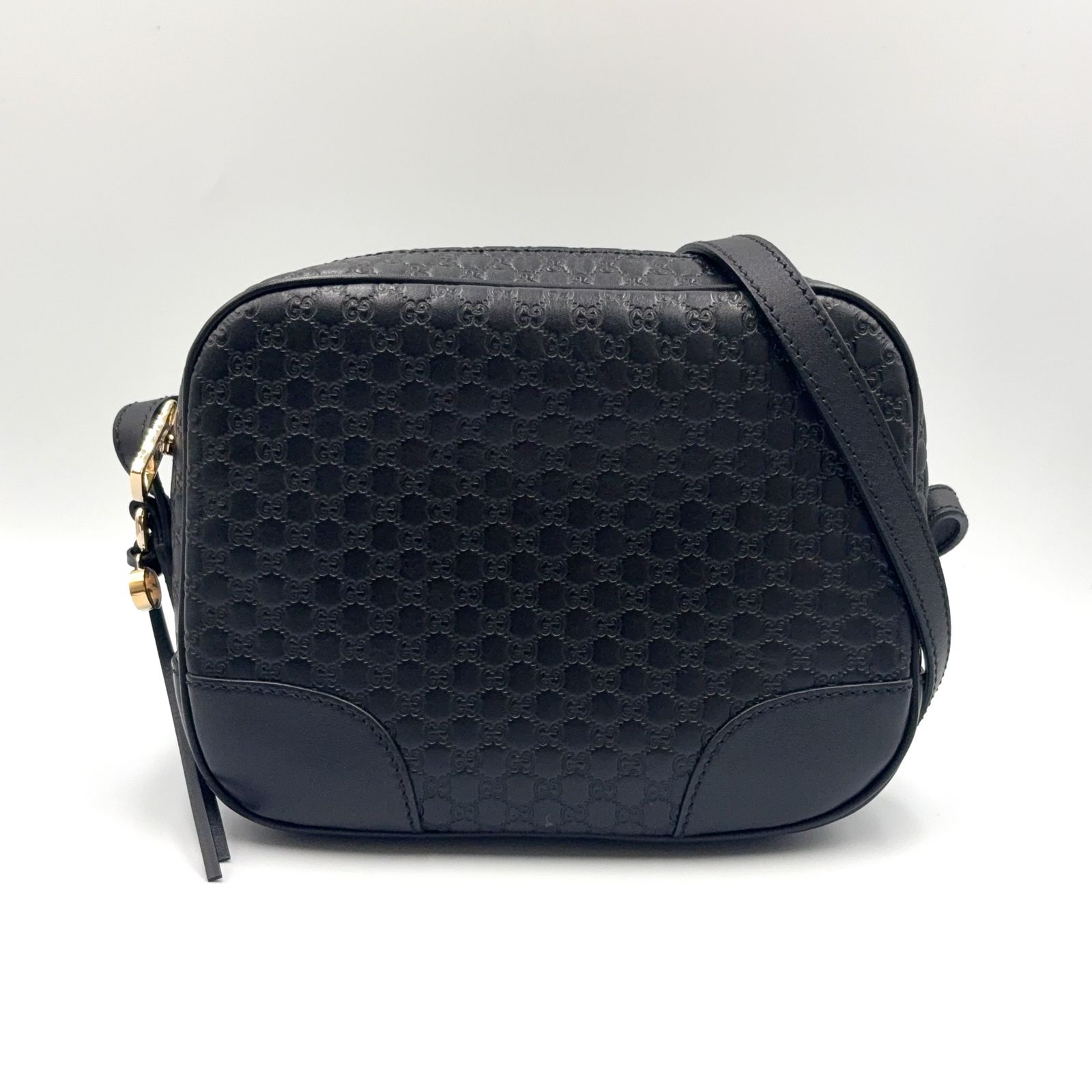 【新着】GUCCI マイクログッチシマ レザー ブラック ショルダーバッグ ゴールド 449413