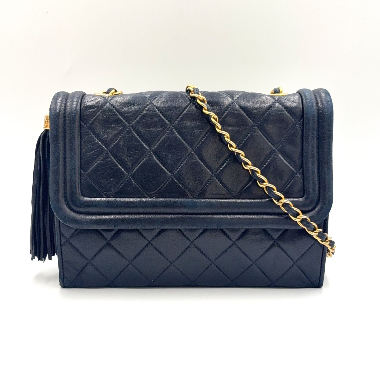【新着】CHANEL マトラッセ フリンジ シリアル番号1番台 ラムスキン ブラック チェーンショルダーバッグ ゴールド