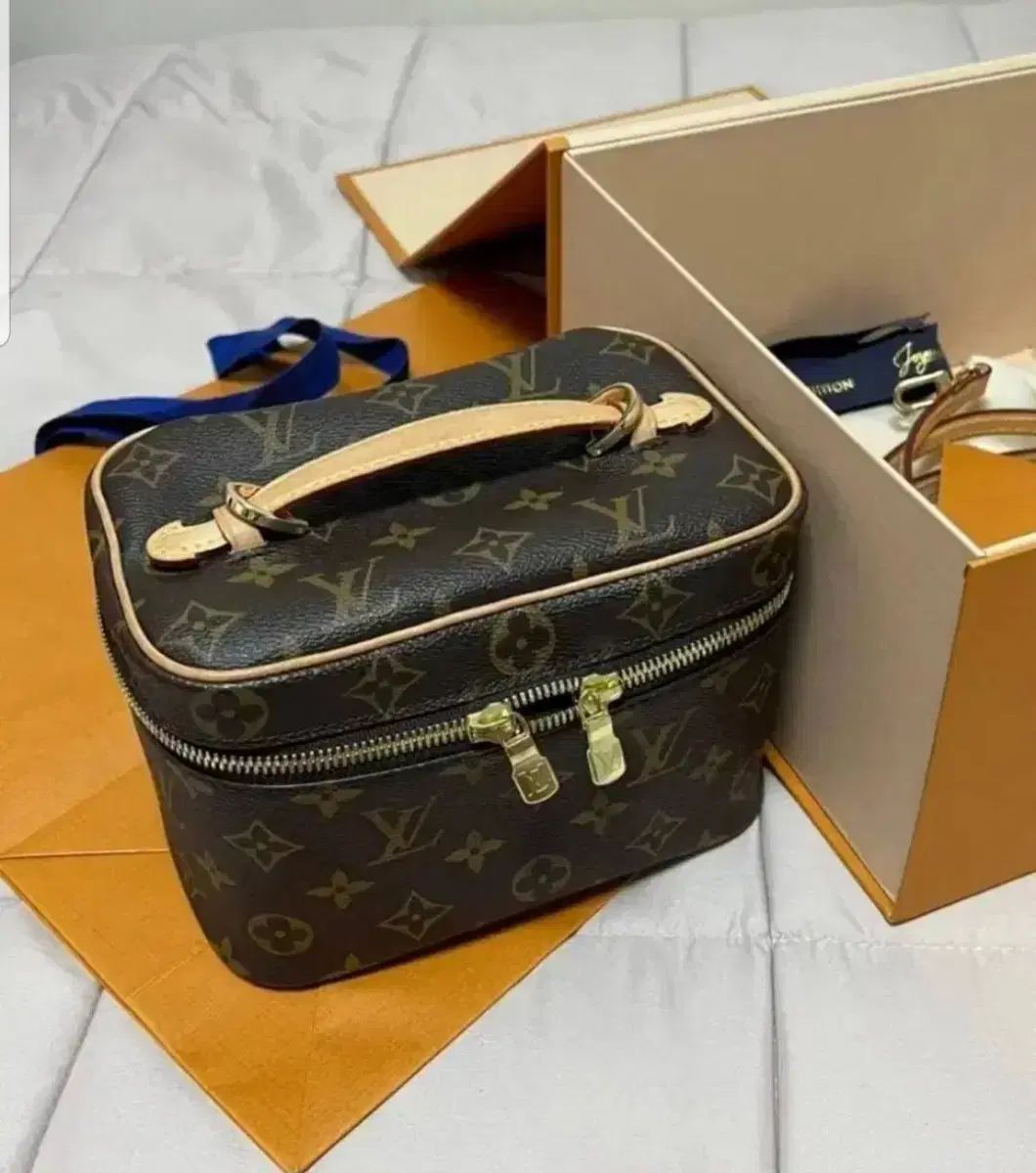 ルイヴィトン ニース ミニ 正規品