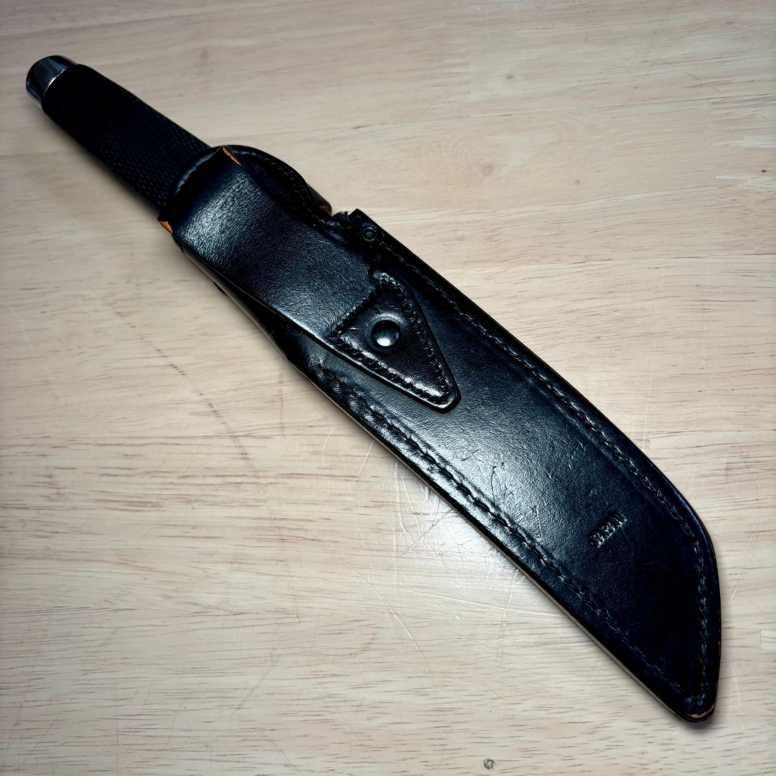 アウトドアズマン(Outdoorsman) コールドスチール(COLD STEEL) ブラックレザーシース付き