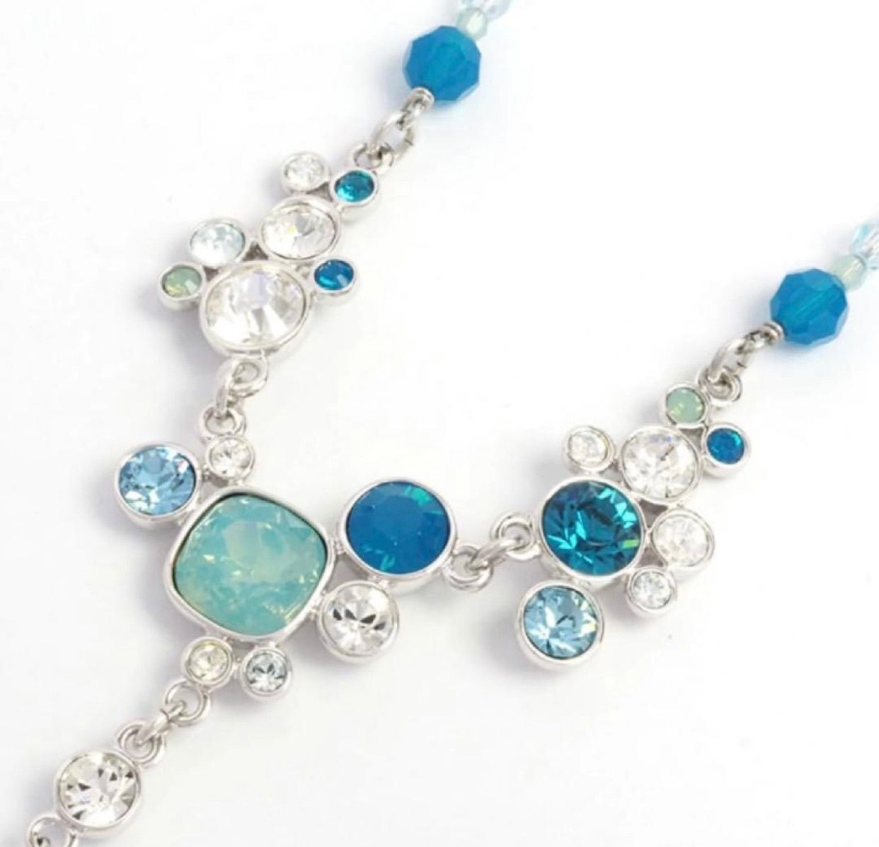 ほぼ新品 スワロフスキー Swarovski Gisele Blue ネックレス - メルカリ