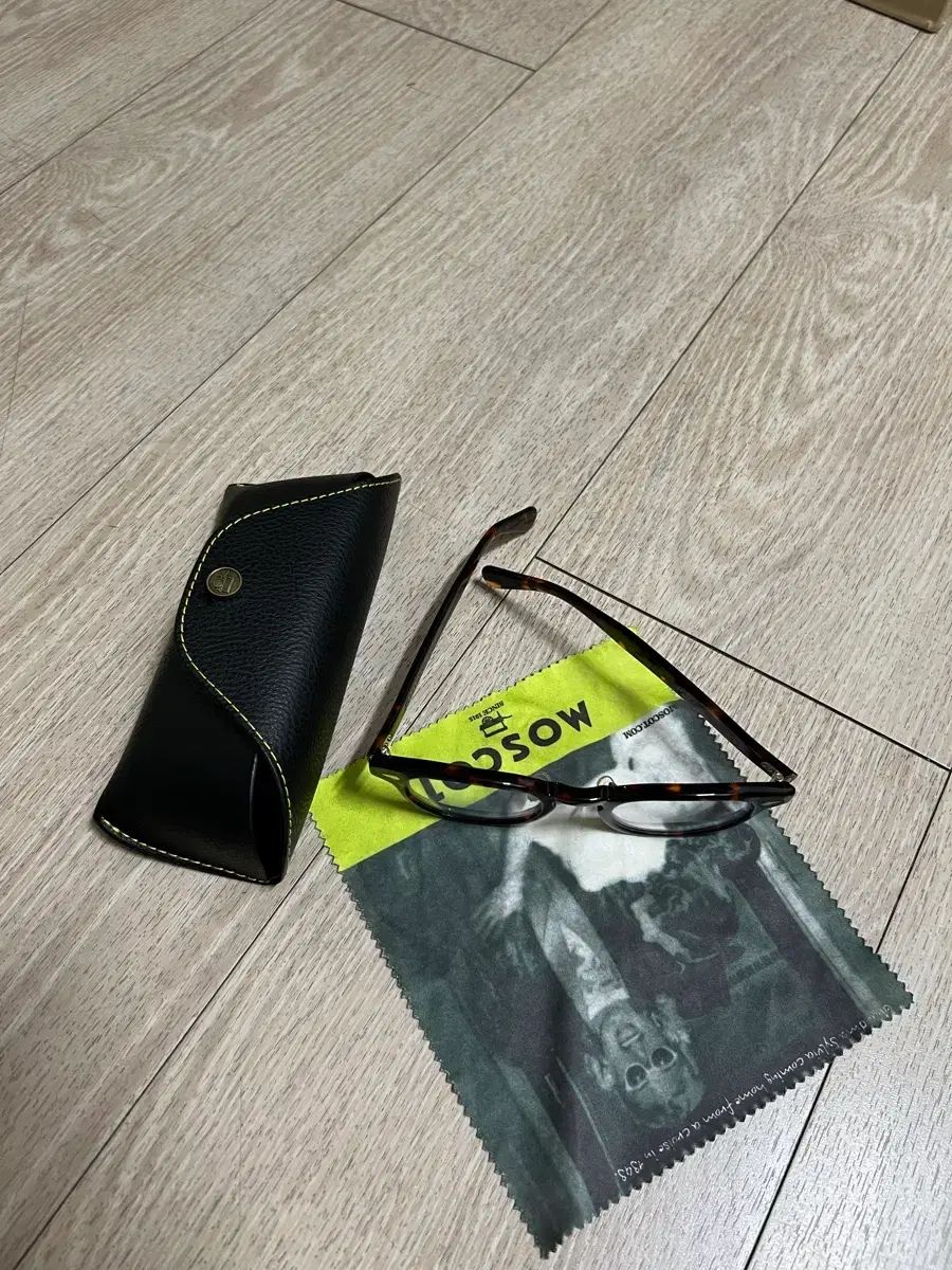 MOSCOT(モスコット) レムトッシュ TORTOISE 46 ブルー スクリーンブロック