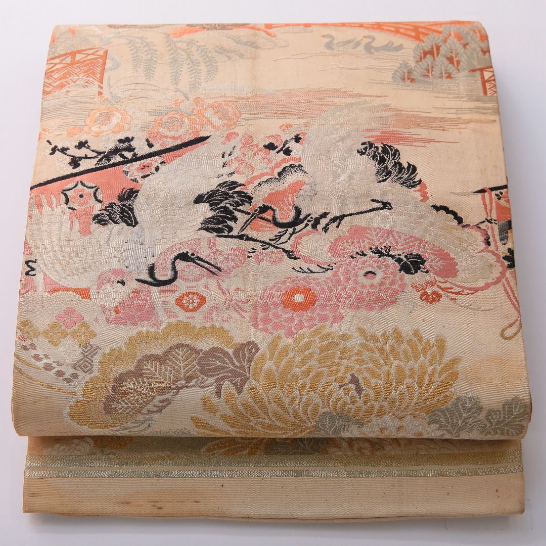 特価！アンティーク 丸帯 帯丈380cm 正絹 全通 鶴 菊 吉祥文様 クリーム系 1242-02026