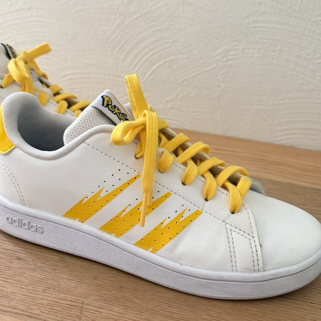 adidas アディダス × Pokemon ポケモン】コラボ スニーカー 21.0cm 34 