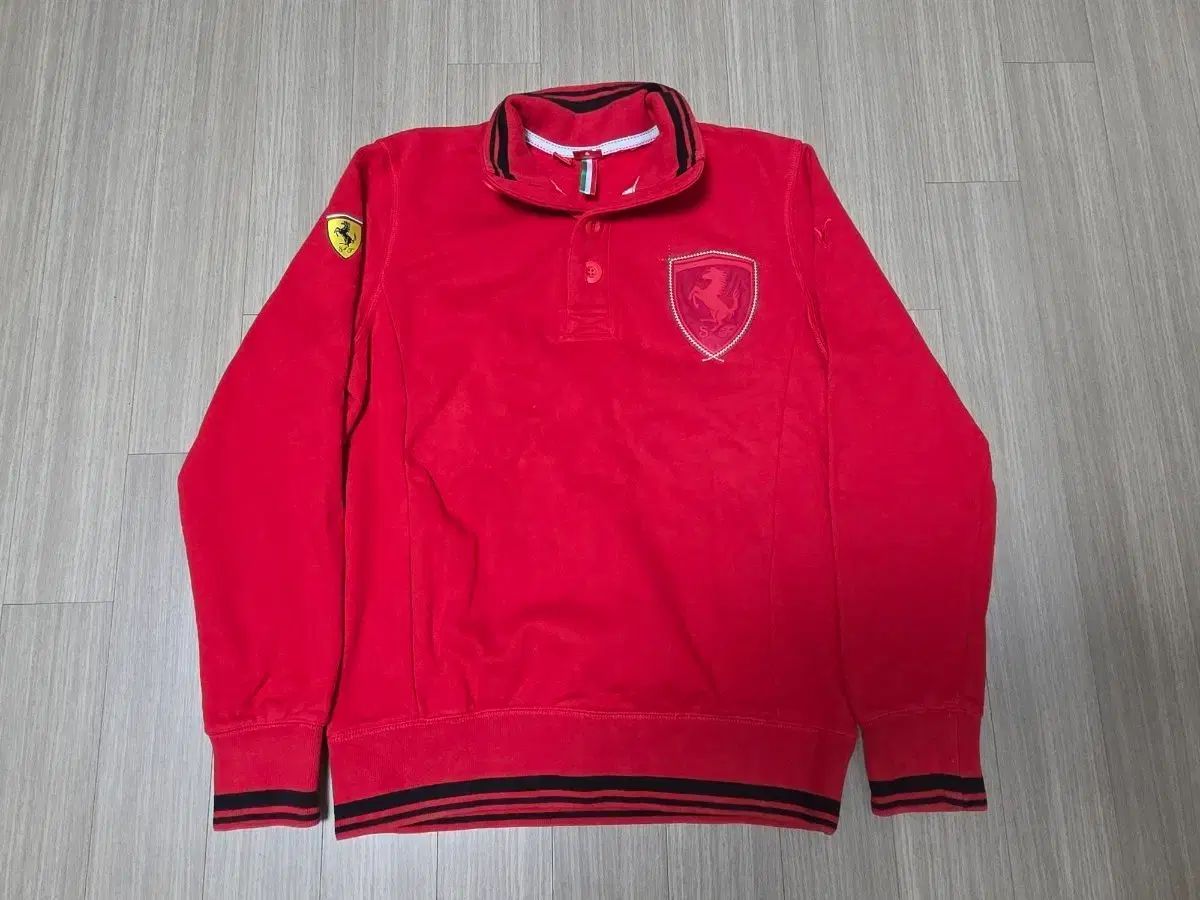 Ferrari PUMA OFFICIAL 正規品 長袖 レッドシャツ