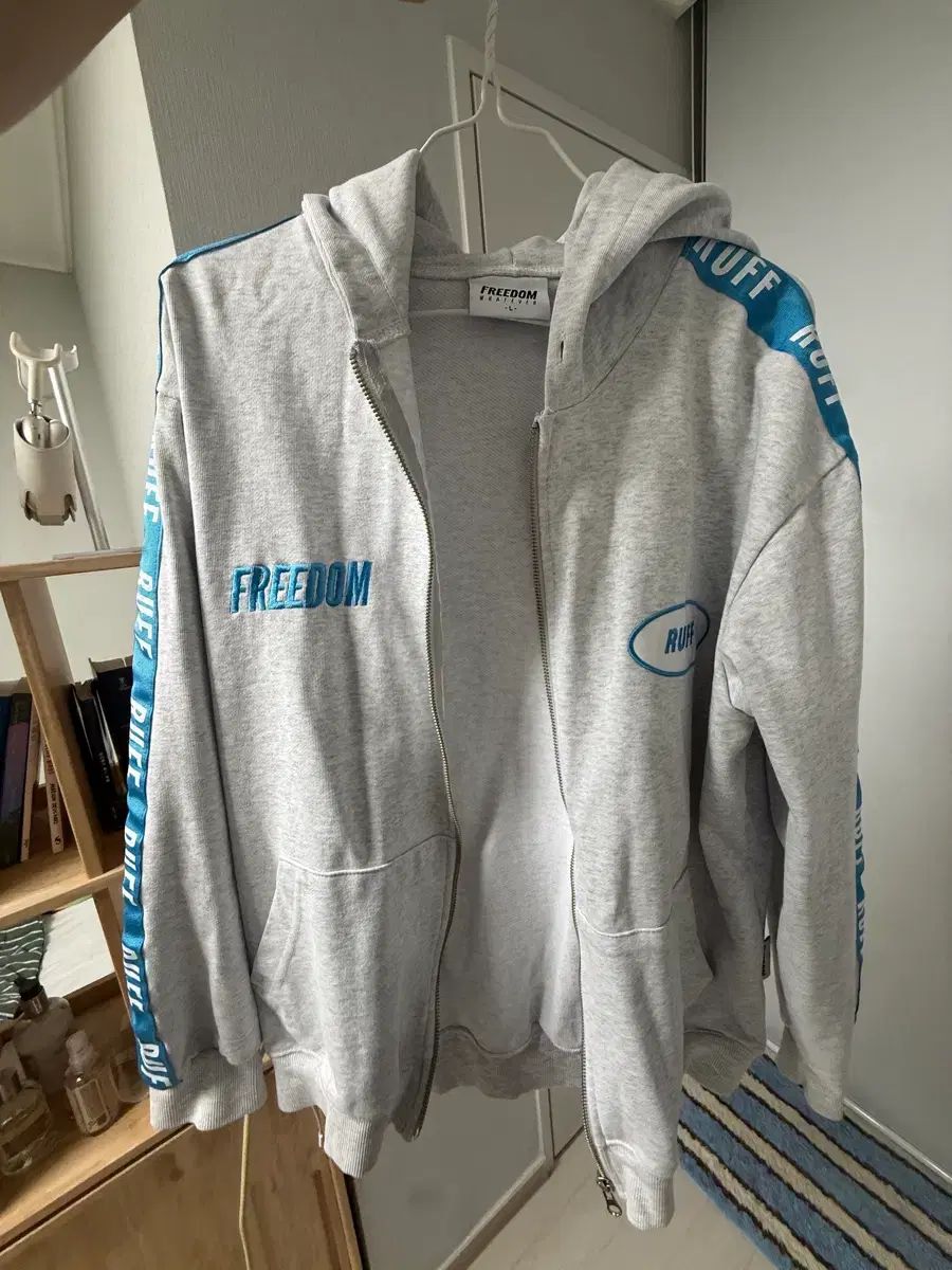 新品) FREEDOM フードジップアップ L ブルーグレー