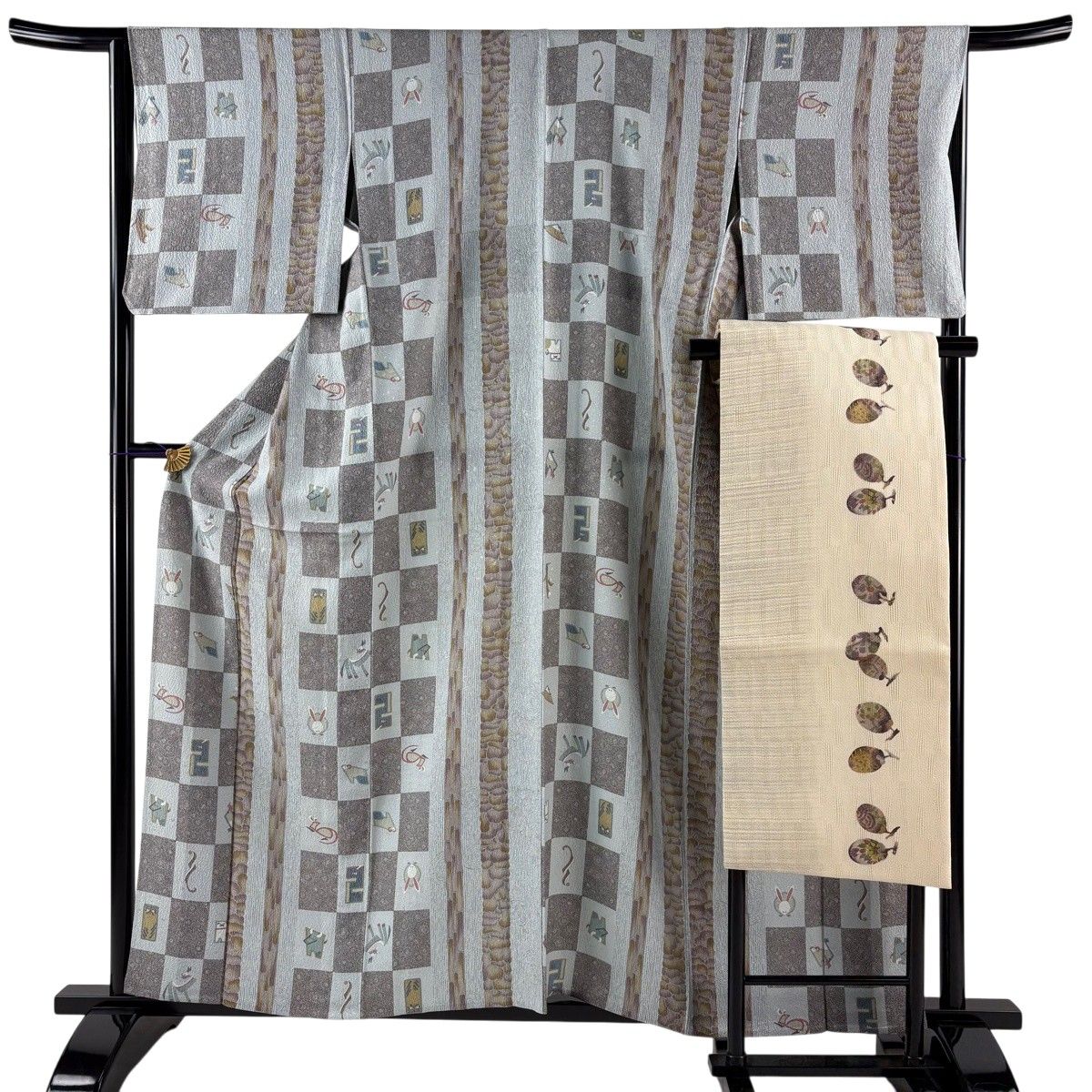 【美品】 小紋 身丈158cm 裄丈65.5cm M 単衣 名古屋帯セット 十二支 市松 灰色 正絹 秀品 【中古】