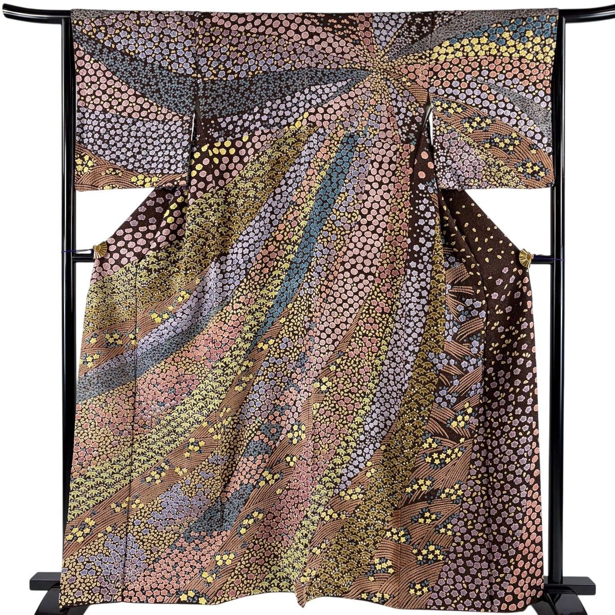 【美品】 訪問着 身丈162cm 裄丈65.5cm M 袷 草花 波 銀通し 絞り 焦茶色 正絹 逸品 【中古】