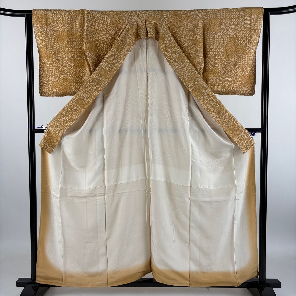 小紋 身丈159cm 裄丈63.5cm S 袷 小花 草花 山吹色 正絹 優品 【中古