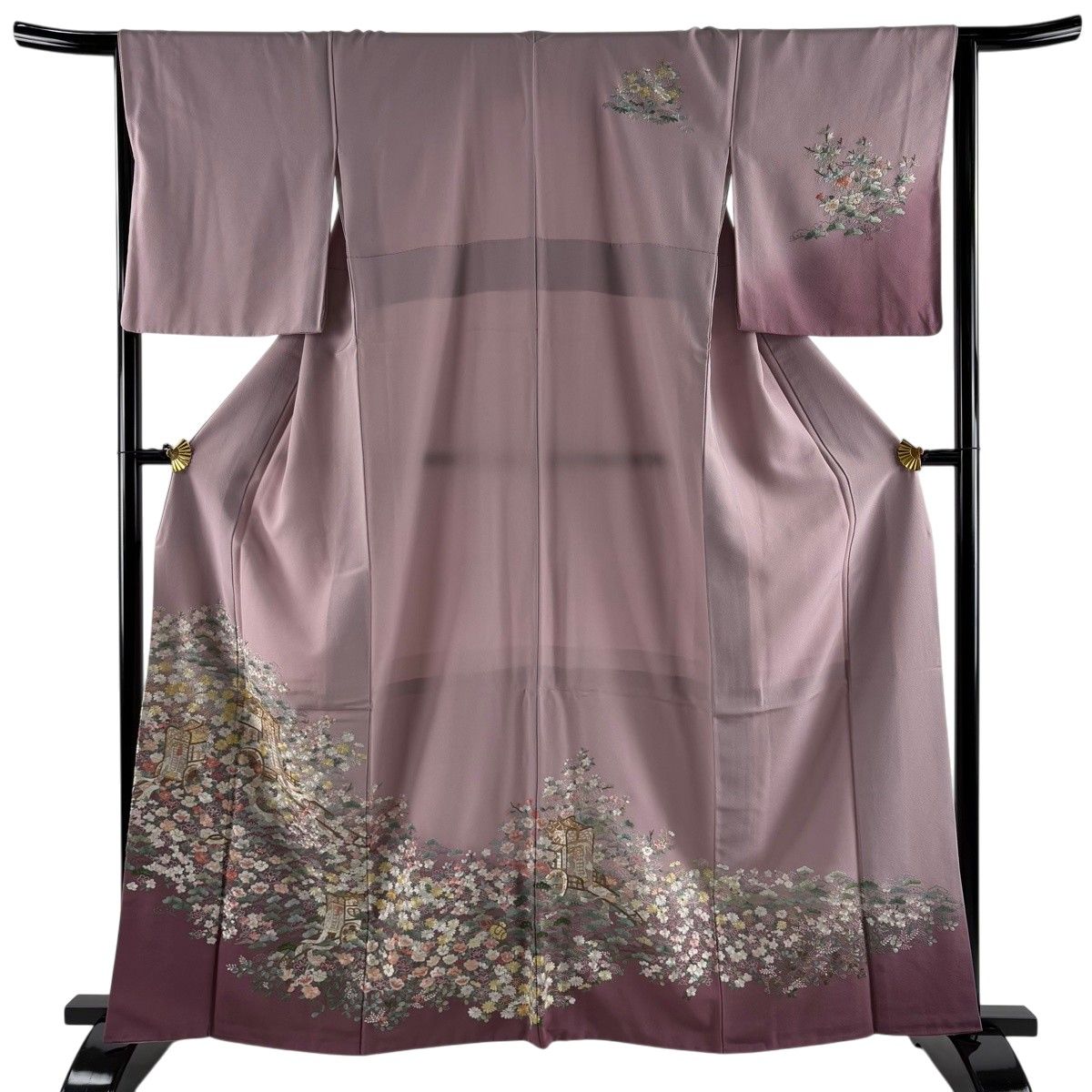 訪問着 身丈162cm 裄丈66cm M 袷 御所車 椿 刺繍 金糸 薄紫 正絹 秀品 【中古】