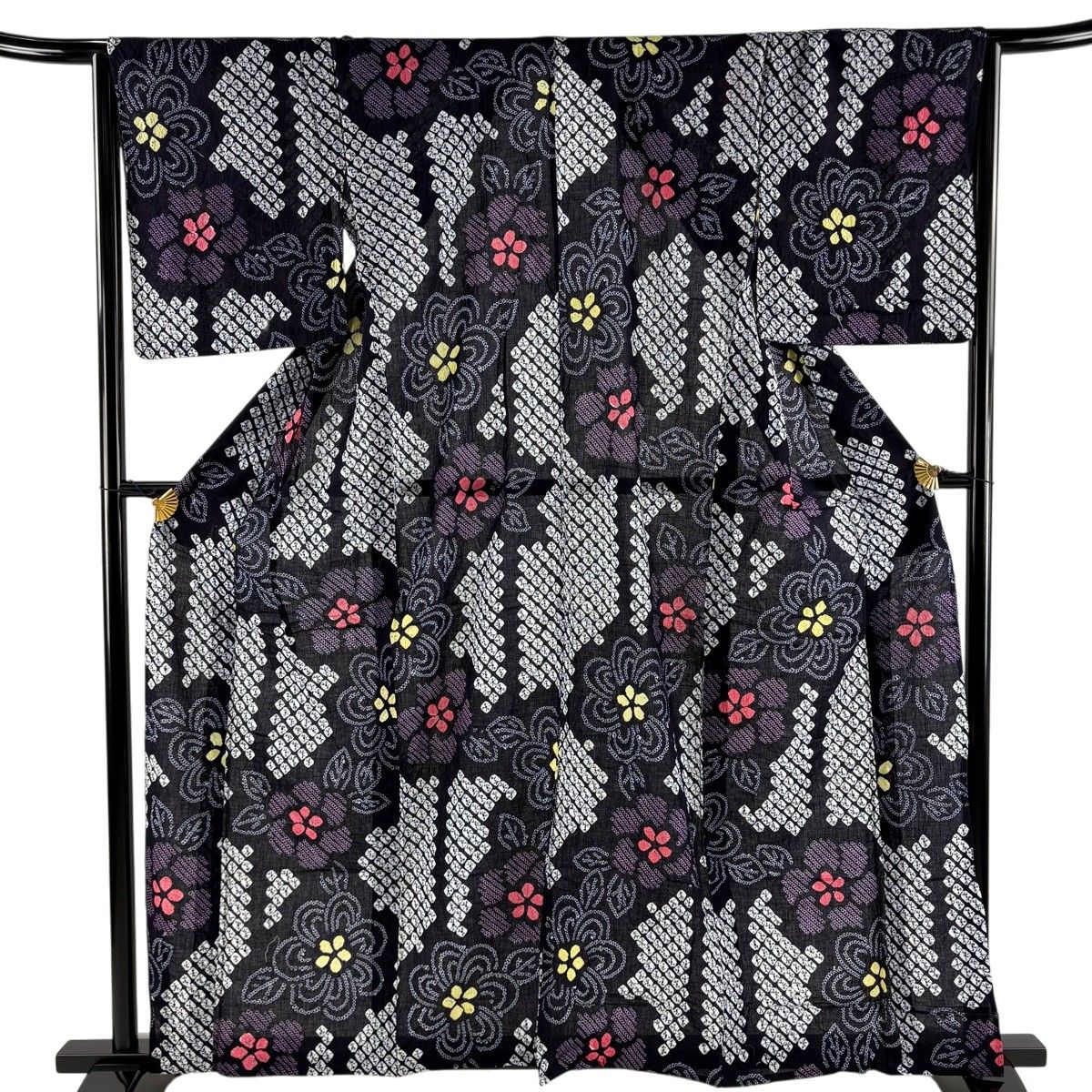 【美品】 浴衣 身丈158cm 裄丈66cm M 絞り浴衣 草花 濃紺 綿 名品 【中古】